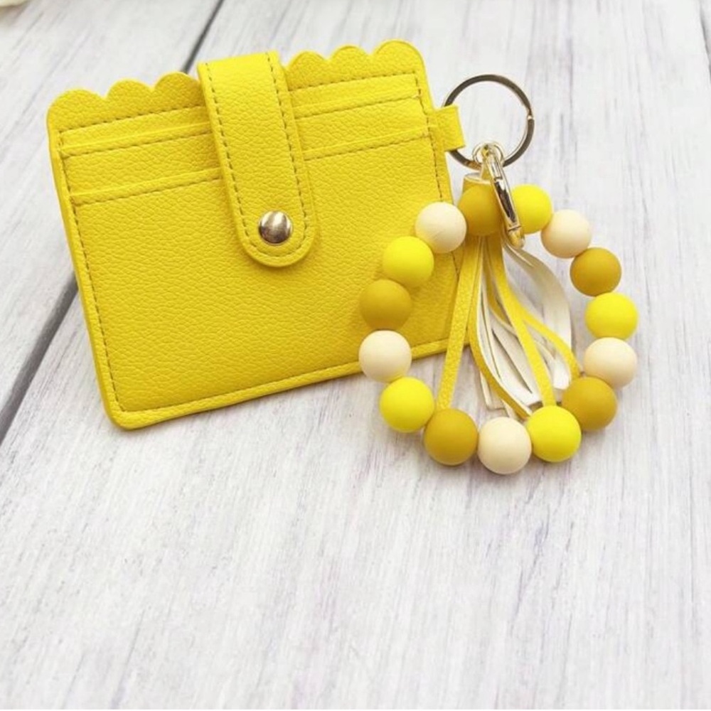 Yellow Card Holder with Beaded Keychain